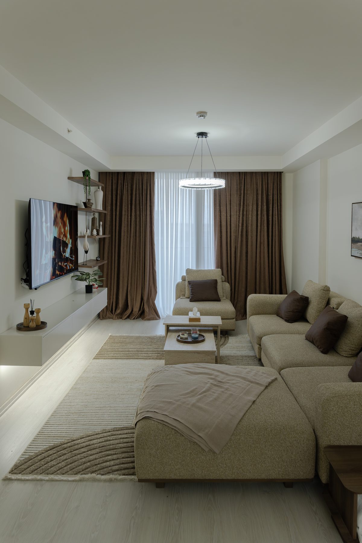 Empire II — Interior Design - Photo 6
